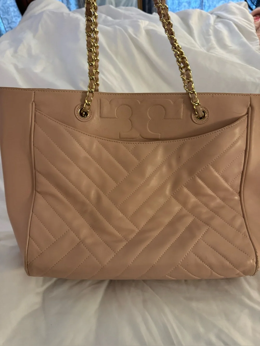 Tory Burch Quilted Chevron Leather Tote in Blush